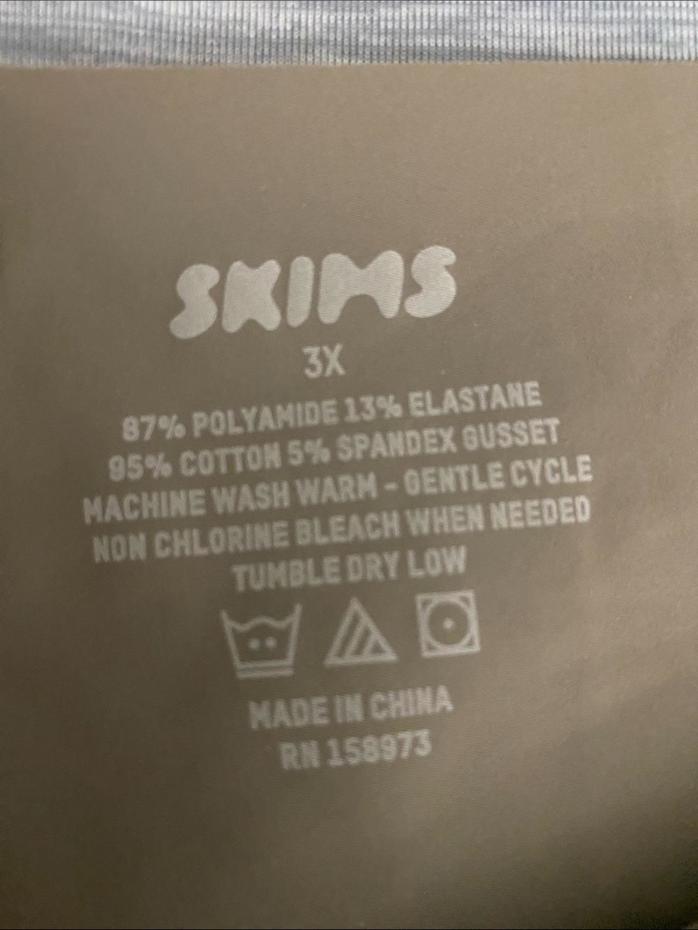 3/$30 SKIMS Seamless Thong in Olive Brown - Picture 2 of 4